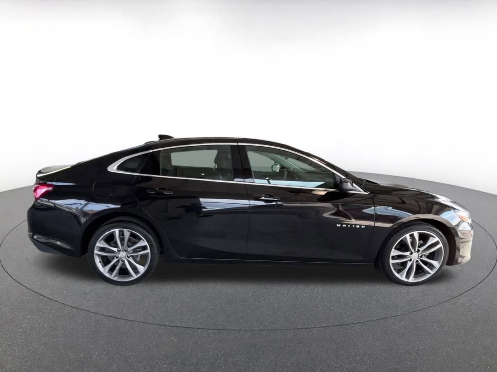 Used 2024 Chevrolet Malibu LT image 15