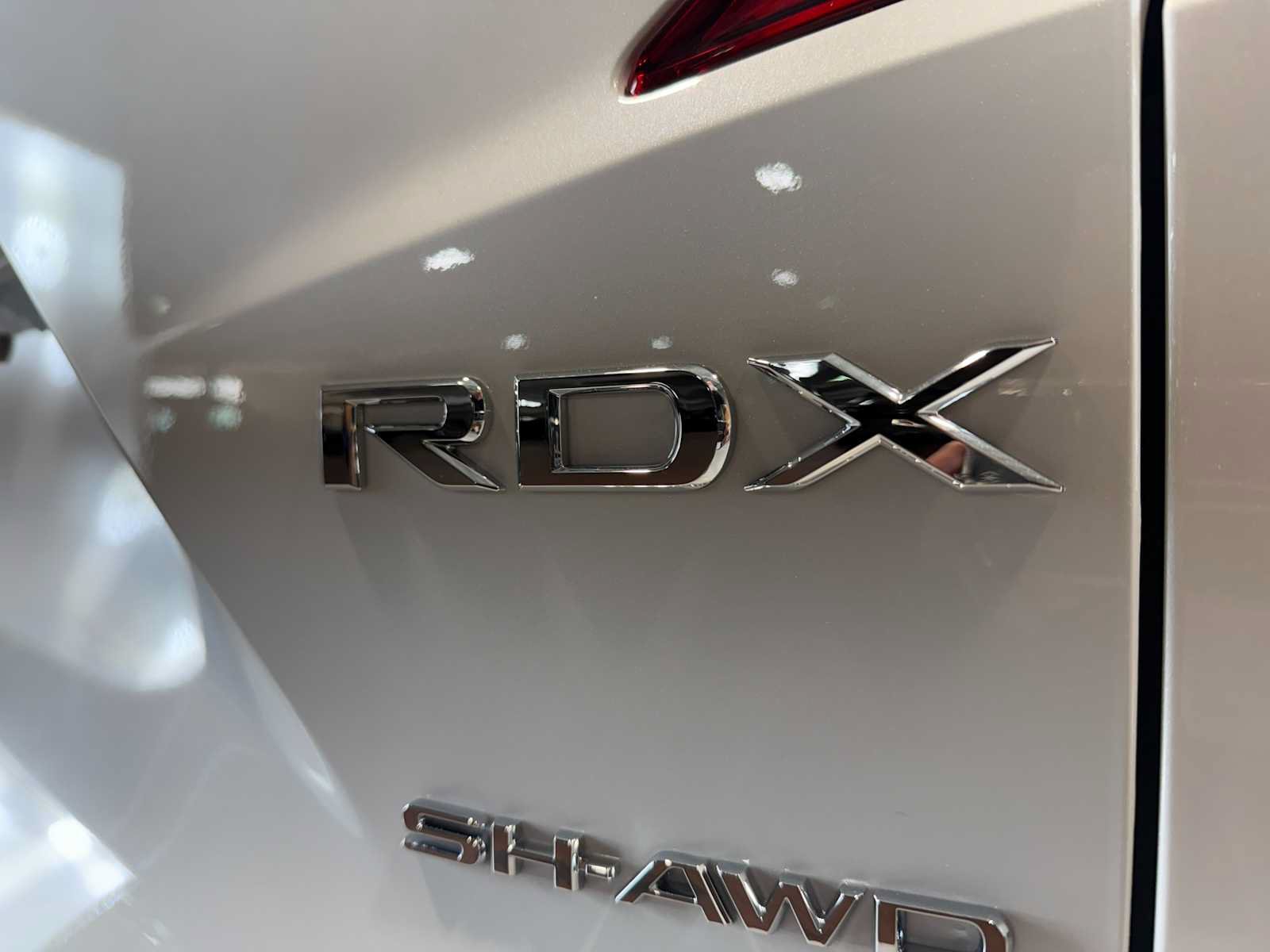 New 2026 Acura RDX SH-AWD image 8