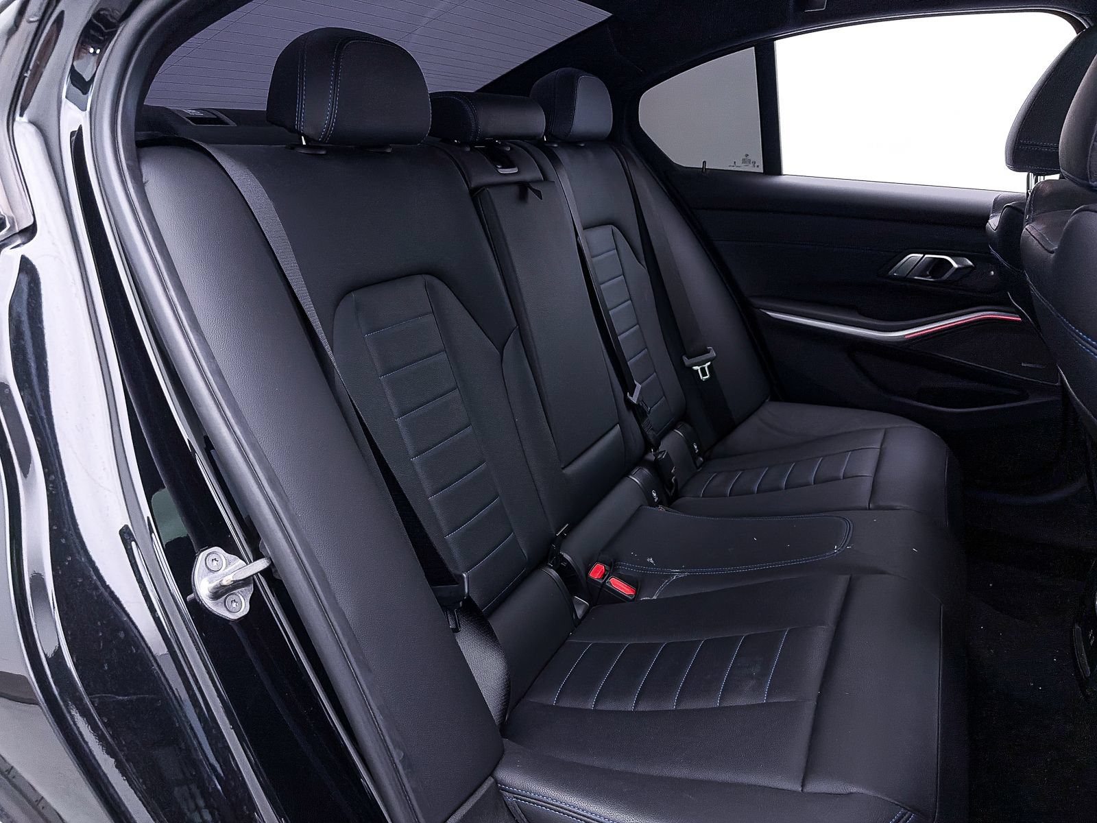 Used 2023 BMW M340i w/ Premium Package RWD image 38