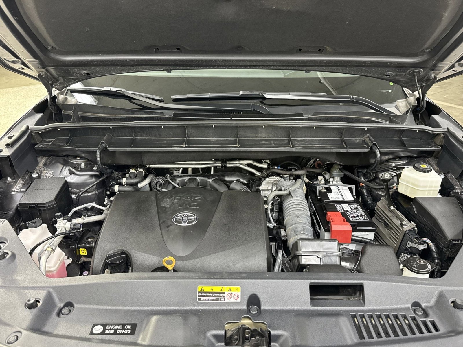 Used 2022 Toyota Highlander XLE image 34