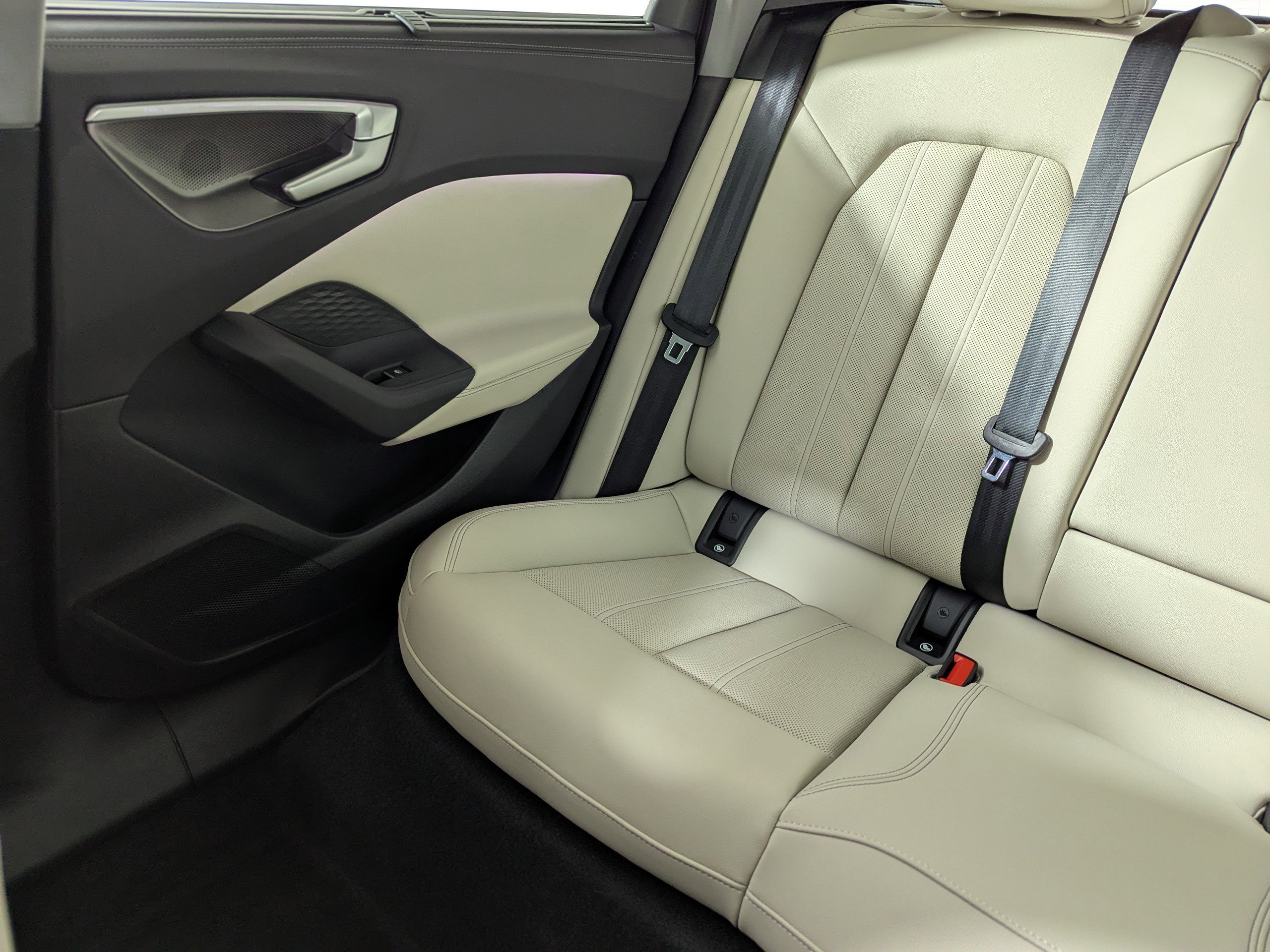 Certified 2025 Audi A5 2.0T Prestige w/ 19" Wheel Package image 12