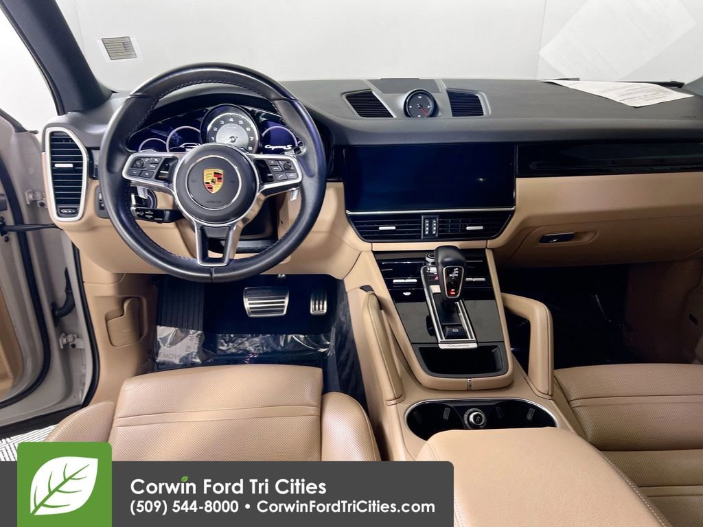 Used 2021 Porsche Cayenne S image 26