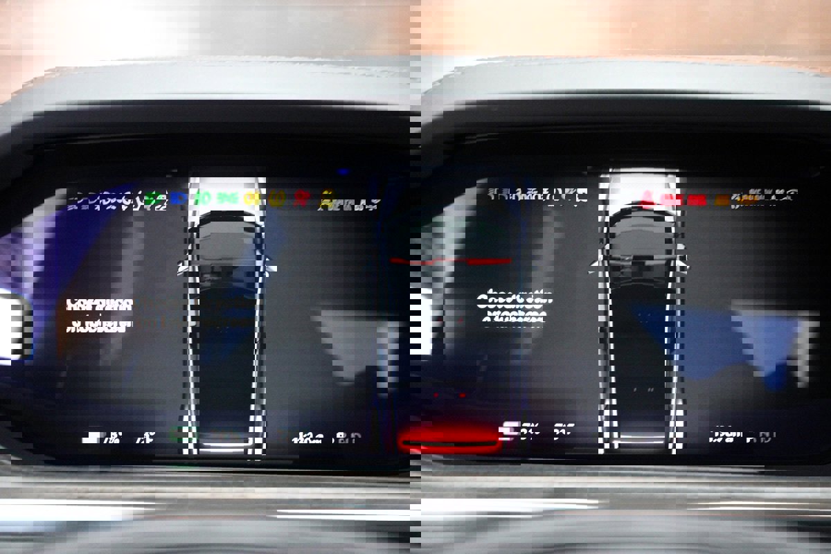 Used 2023 Tesla Model S AWD image 26