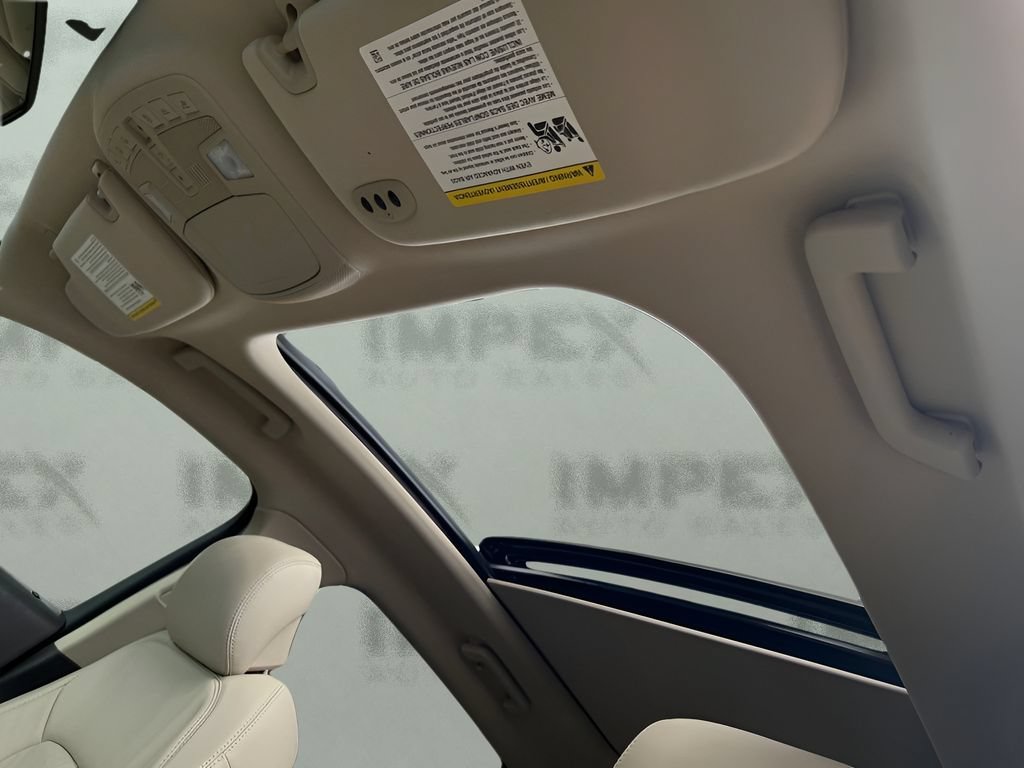 Used 2018 Lincoln MKX Reserve w/ Driver Assistance Package AWD/4WD image 28