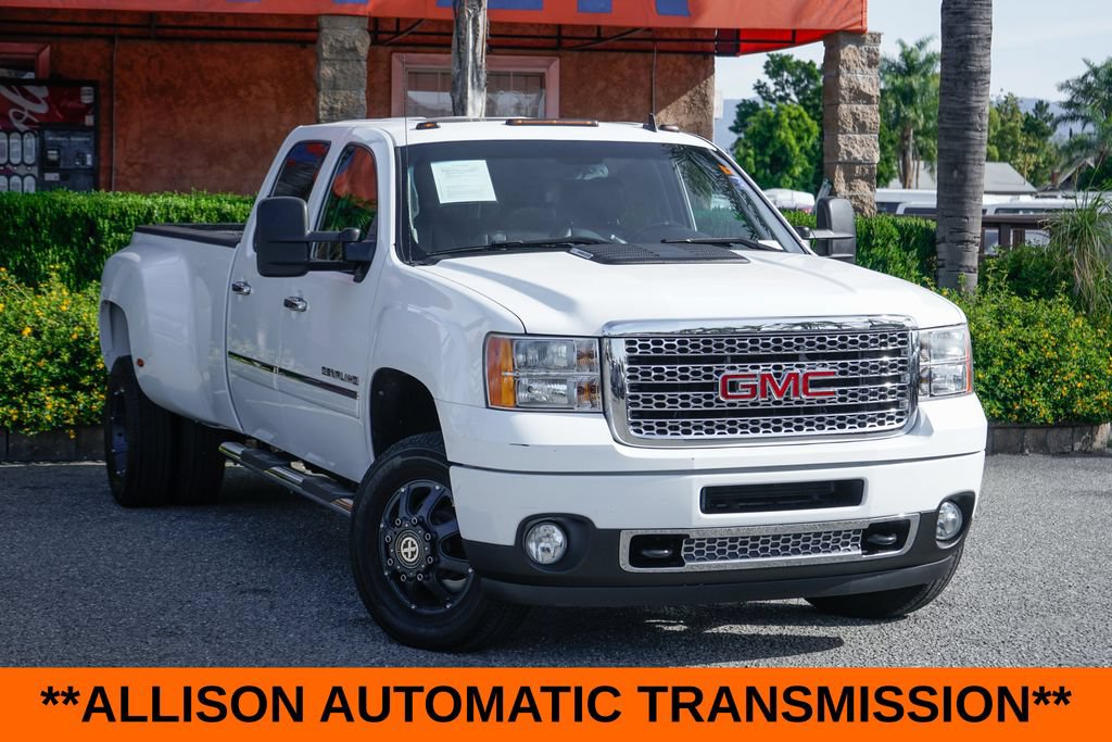 Used 2011 GMC Sierra 3500 Denali AWD/4WD image 2
