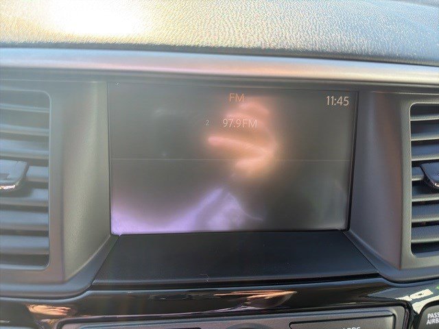 Used 2019 Nissan Pathfinder SV image 24