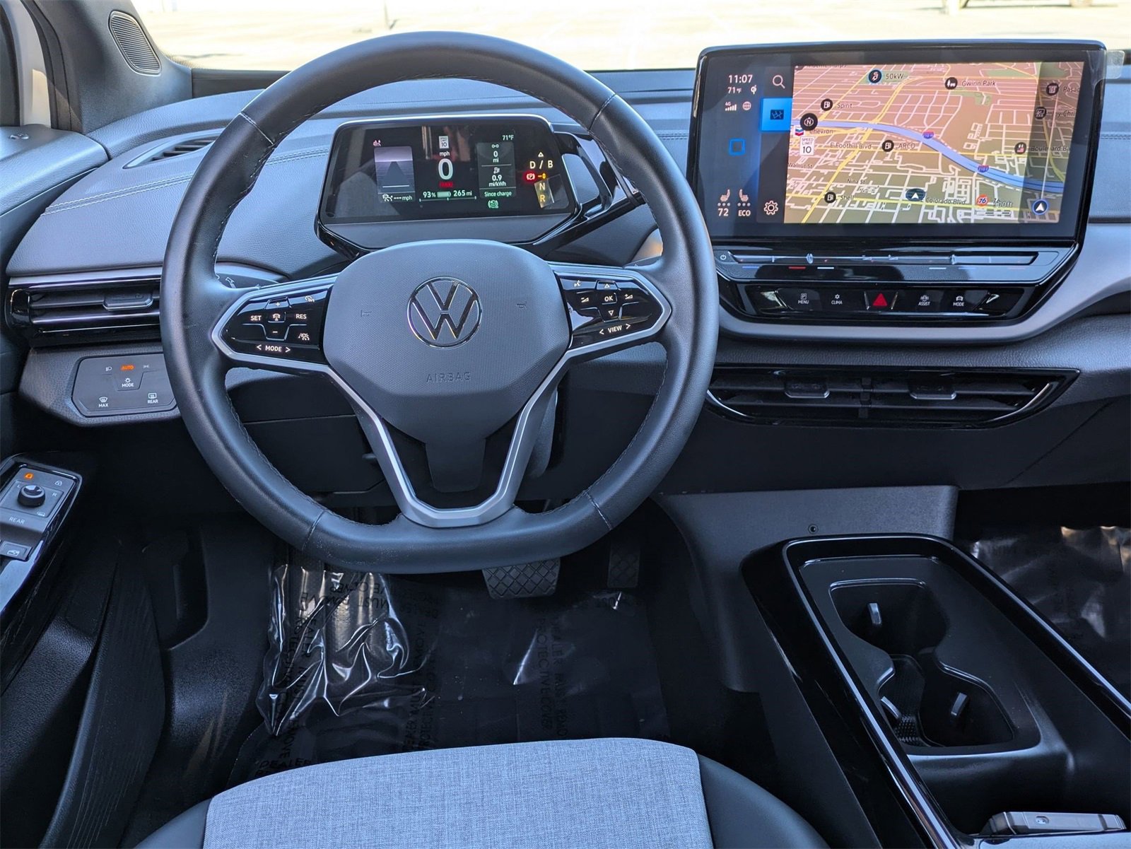 Used 2023 Volkswagen ID.4 Pro image 8