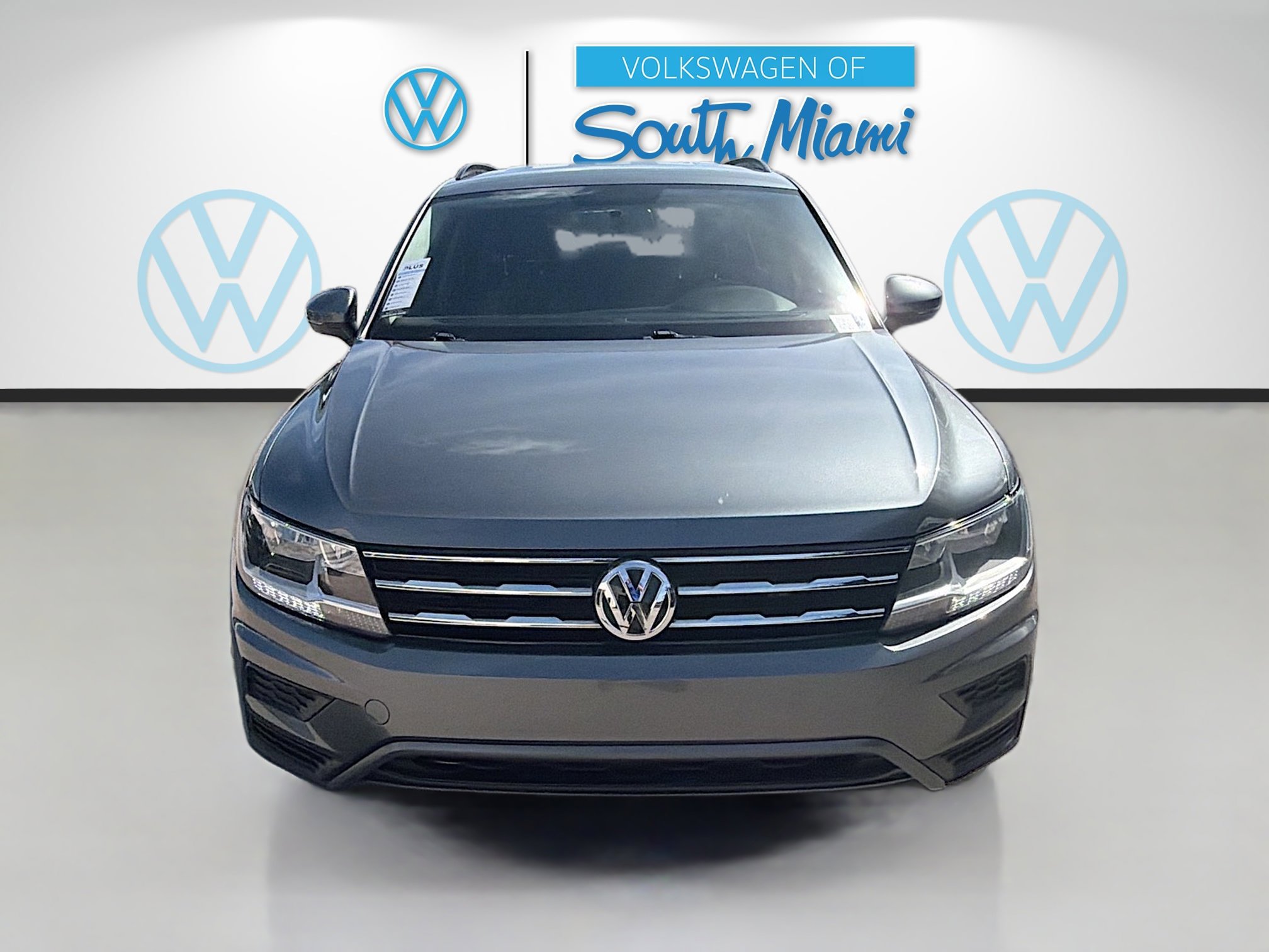 Used 2021 Volkswagen Tiguan S image 2