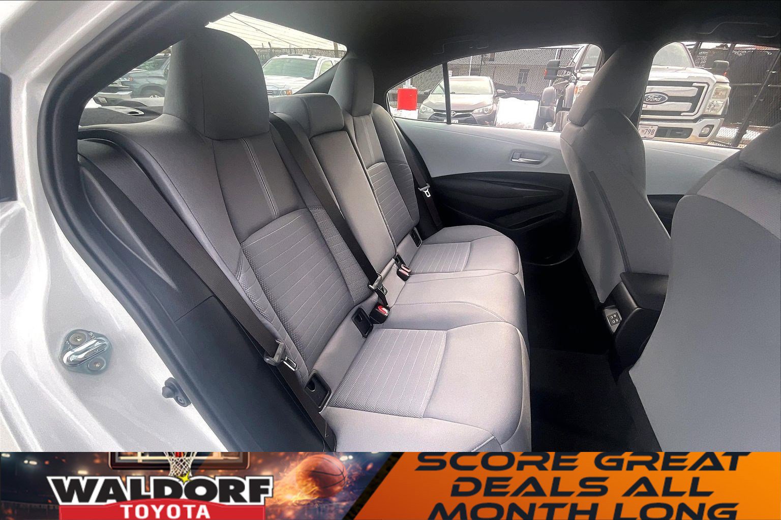 Used 2026 Toyota Corolla SE image 31