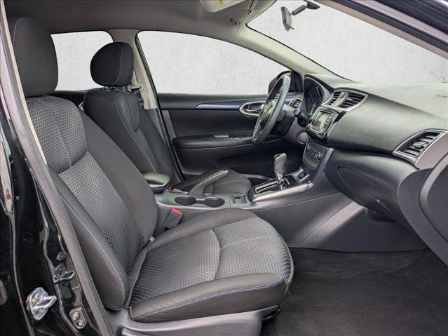 Used 2017 Nissan Sentra SR w/ SR Midnight Edition FWD image 19