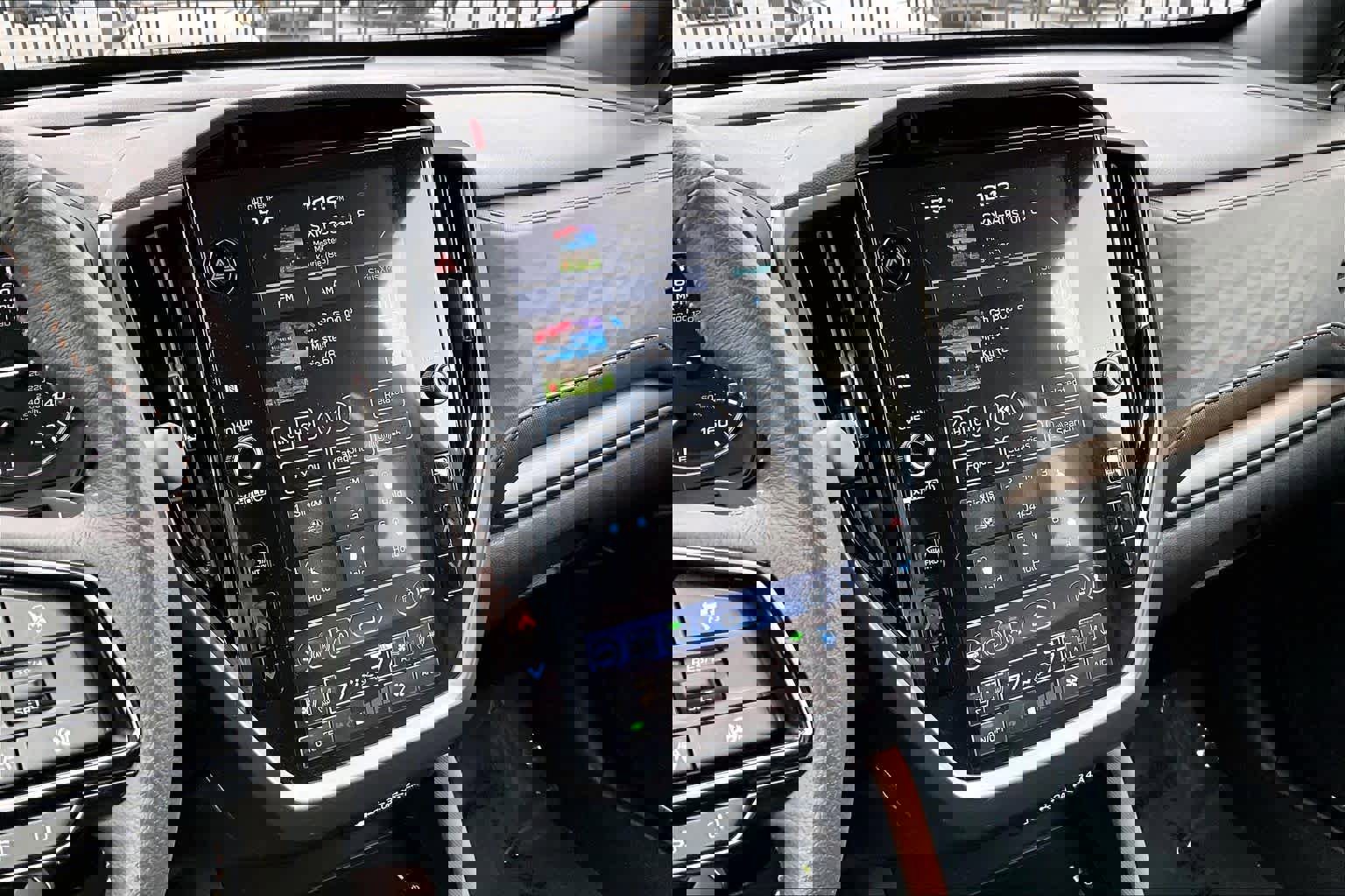 Used 2025 Subaru Forester Touring w/ Popular Package - Touring image 7