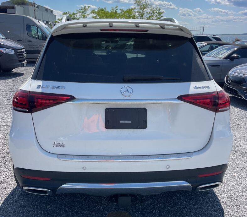 Used 2022 Mercedes-Benz GLE 350 4MATIC image 4