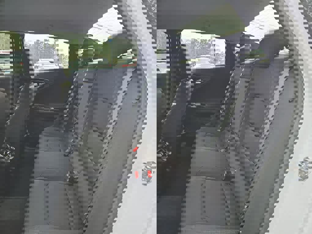 Used 2024 Chevrolet Malibu LT image 28