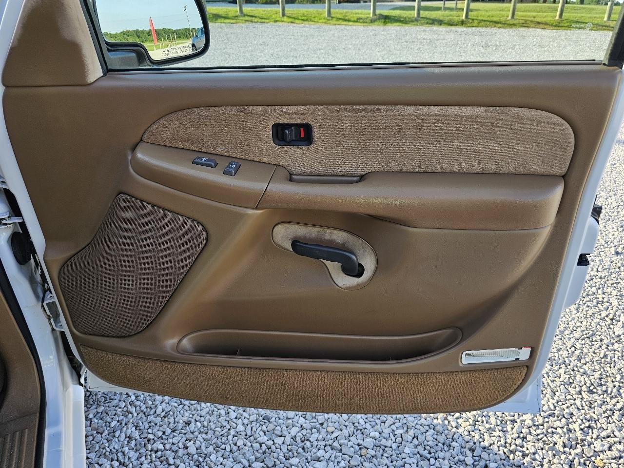 Used 2000 Chevrolet Silverado 1500 LS RWD image 23