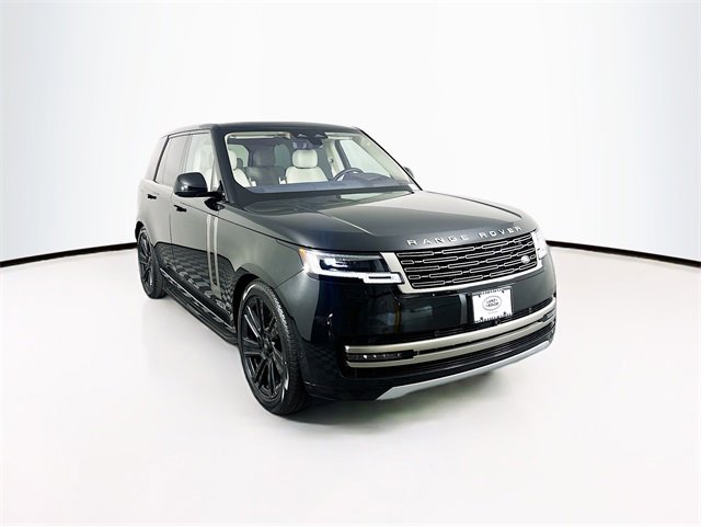 Certified 2023 Land Rover Range Rover SE image 3