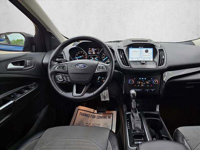 Used 2018 Ford Escape SE w/ SE Sport Appearance Package FWD image 12