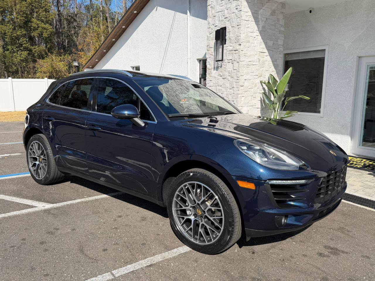 Used 2018 Porsche Macan S image 20
