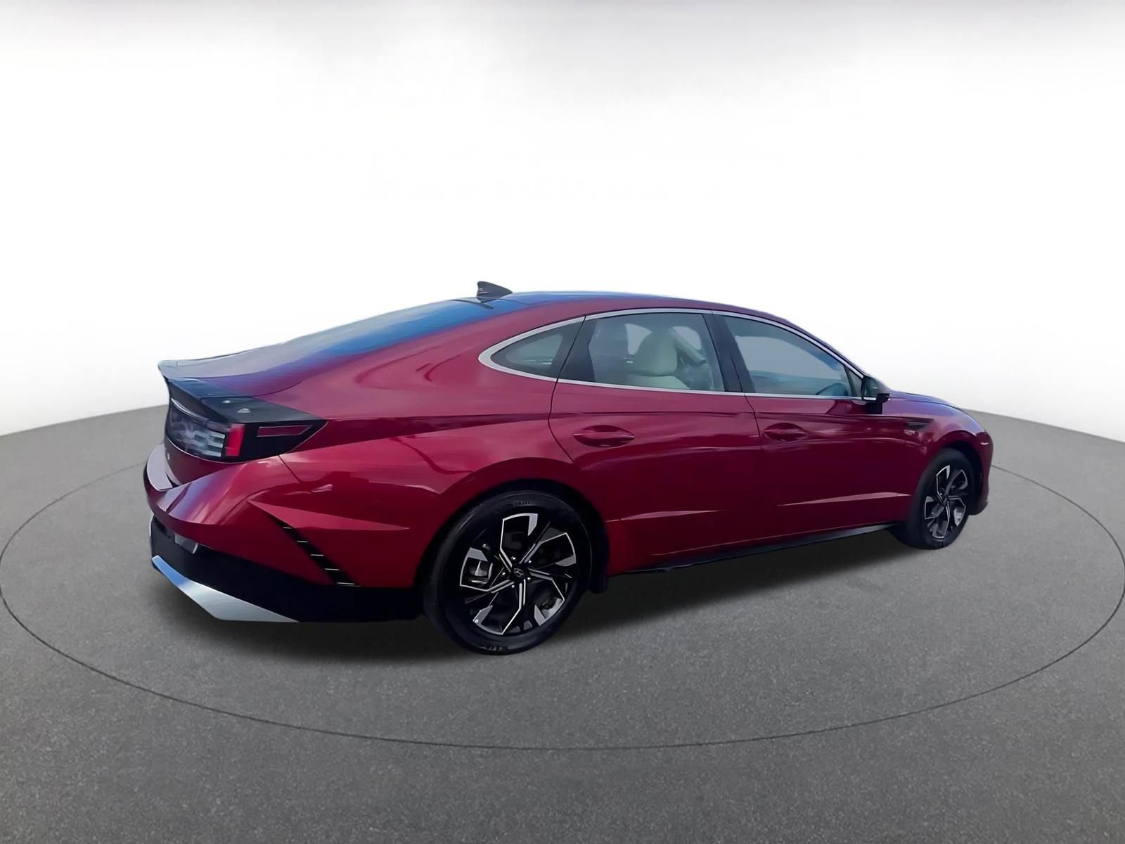 Used 2025 Hyundai Sonata SEL image 15