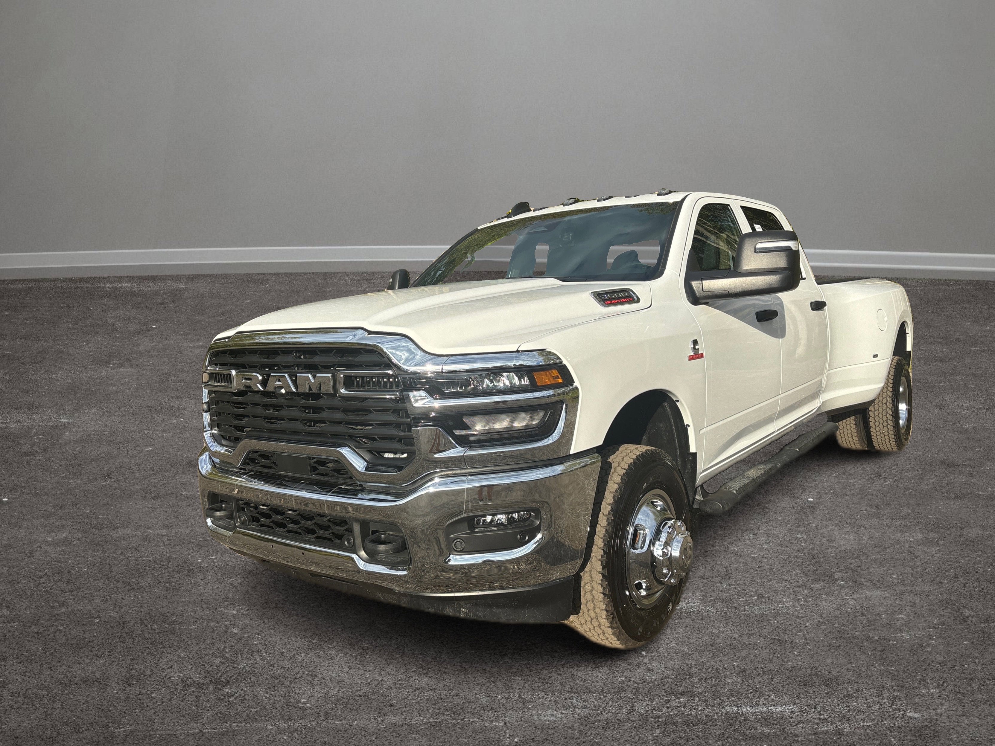 New 2026 RAM 3500 Tradesman image 33