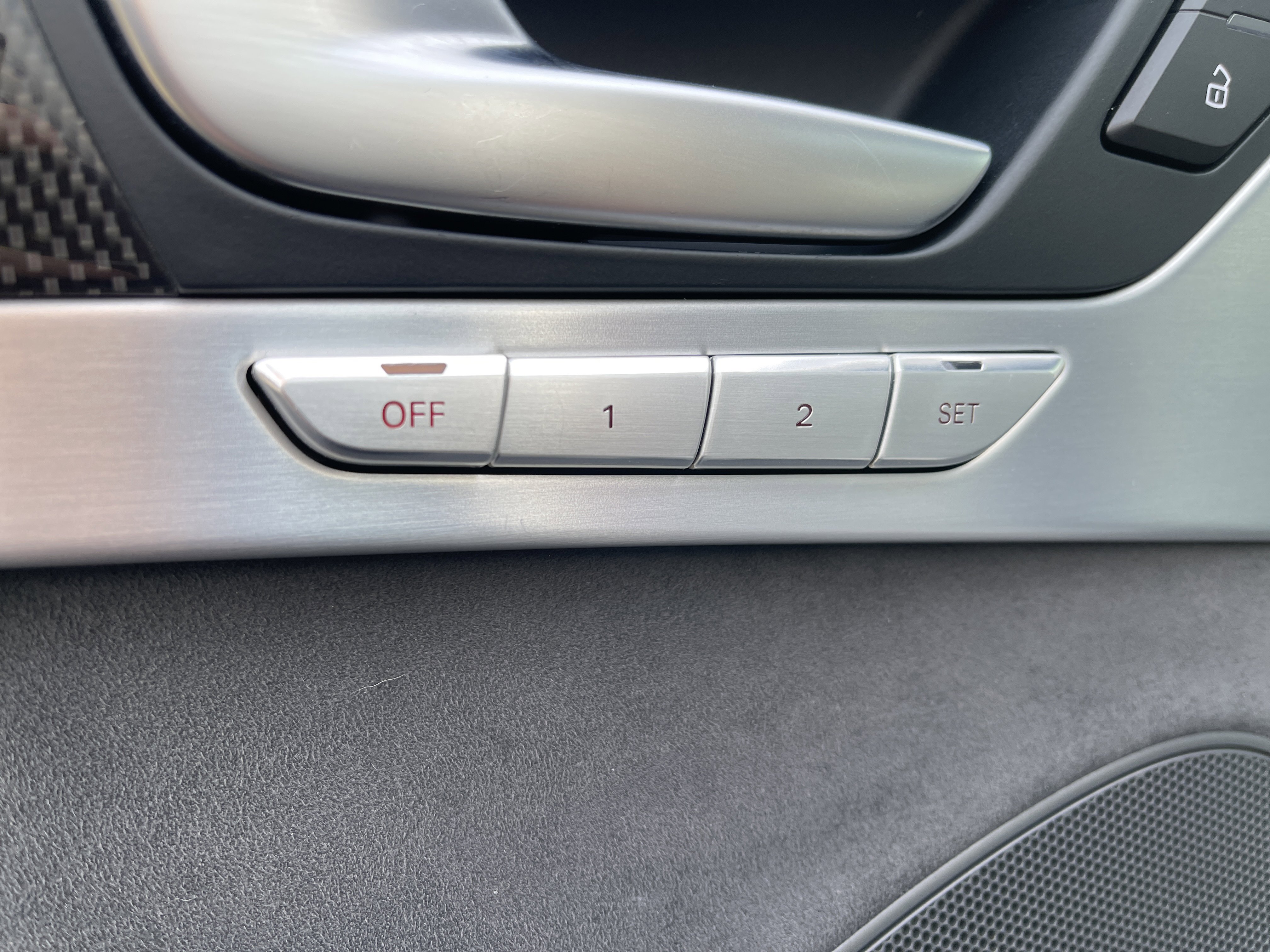 Used 2016 Audi S8 w/ Full Leather Package image 19