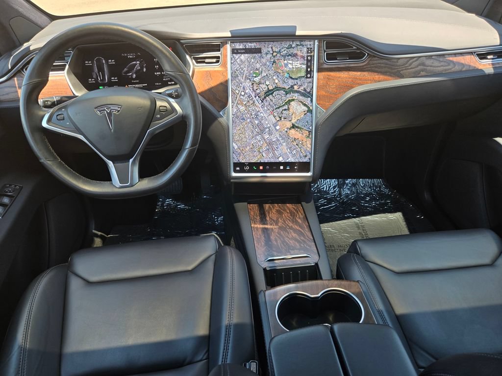 Used 2018 Tesla Model X 75D AWD/4WD image 17