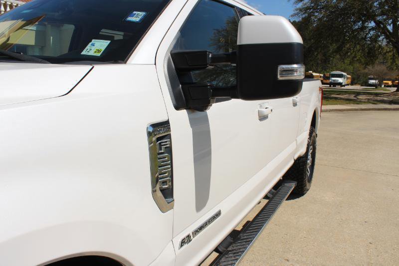 Used 2017 Ford F250 Lariat w/ Lariat Ultimate Package image 26