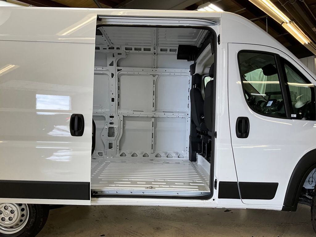 New 2026 RAM ProMaster 1500 w/ Convenience Group image 2