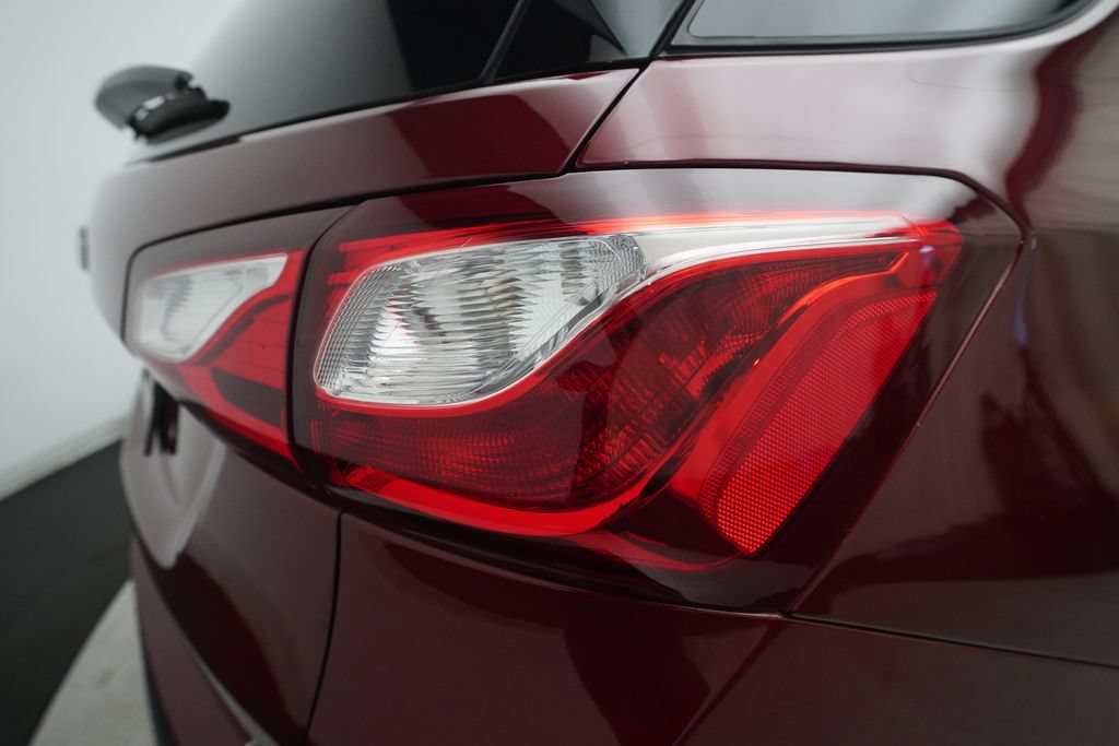 Used 2020 Chevrolet Equinox LT FWD image 35