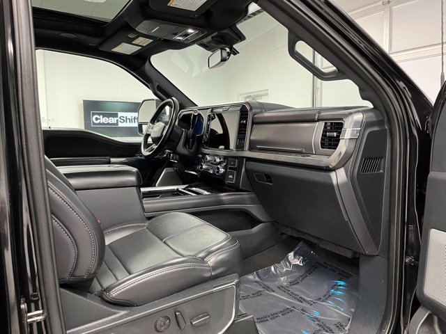 Used 2025 Ford F350 Platinum w/ Tremor Off-Road Package AWD/4WD image 57
