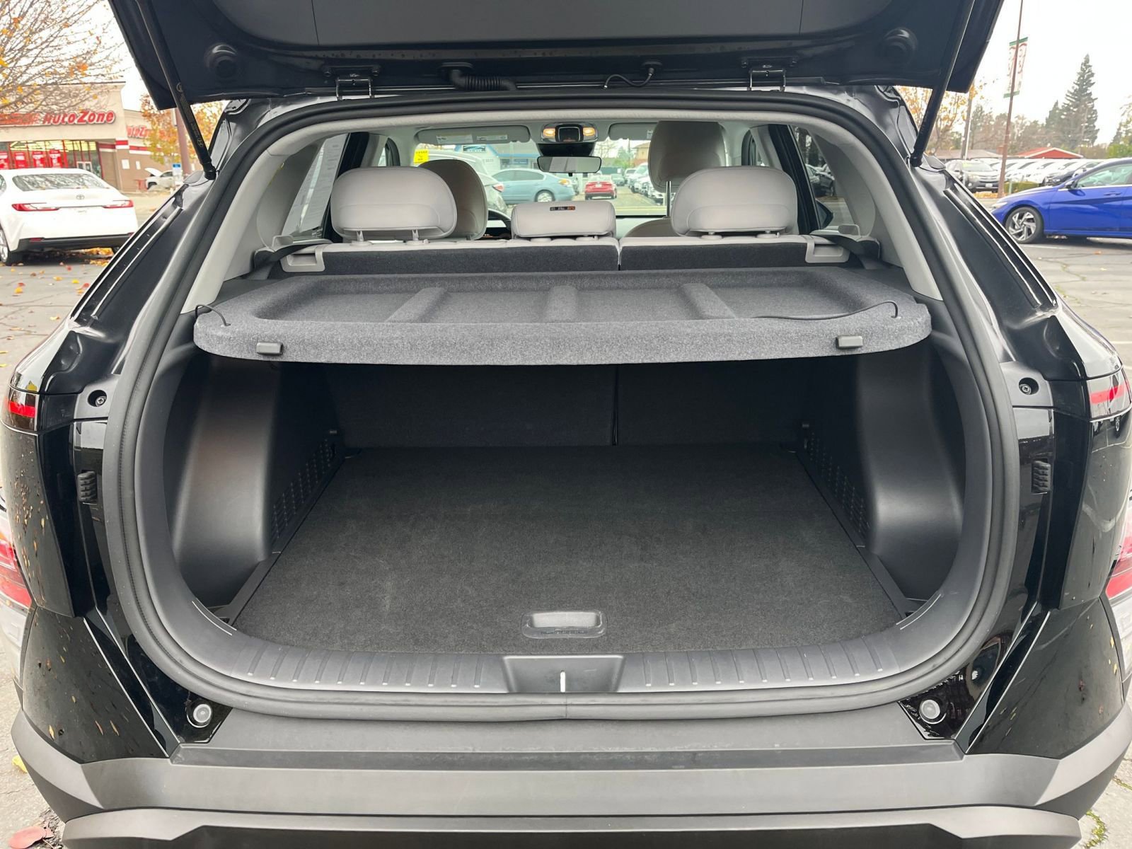 Used 2025 Hyundai Kona SEL image 31