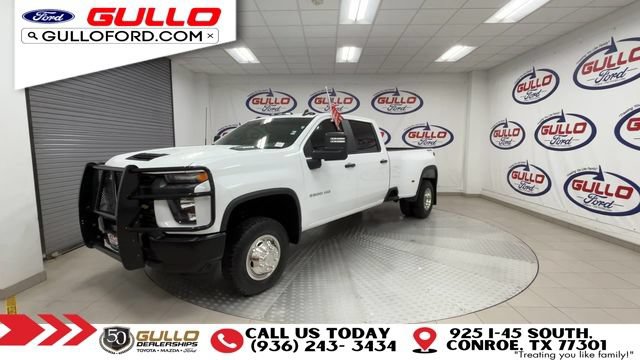 Used 2022 Chevrolet Silverado 3500 W/T w/ WT Convenience Package AWD/4WD image 4