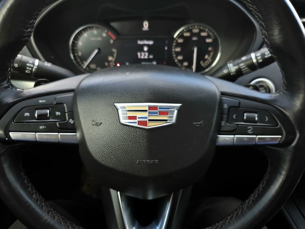 Used 2022 Cadillac XT4 Premium Luxury w/ Safety Alert Package image 14