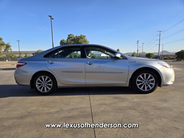 Used 2015 Toyota Camry XLE w/ Moonroof Package image 7