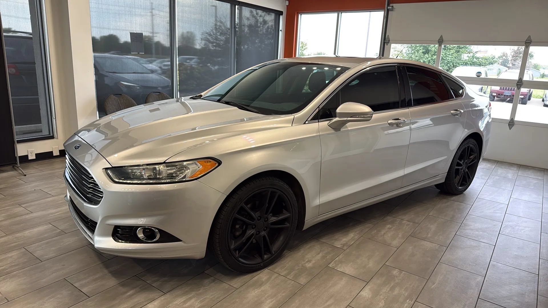 Used 2016 Ford Fusion Titanium AWD/4WD image 3