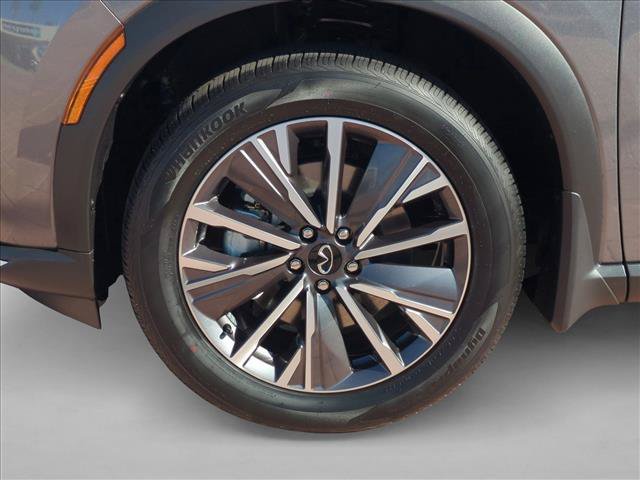 New 2027 INFINITI QX60 Luxe FWD image 10
