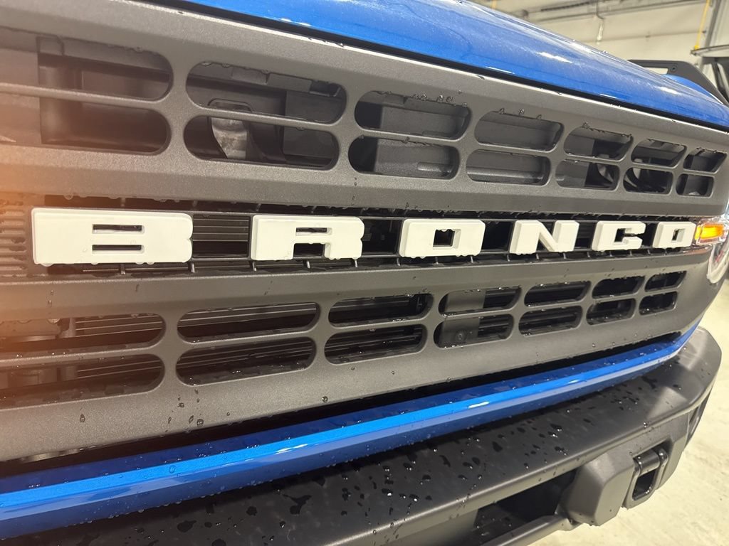 New 2026 Ford Bronco Big Bend w/ Black Diamond Package AWD/4WD image 13