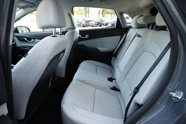 Used 2023 Hyundai Kona SE w/ Cargo Package FWD image 25