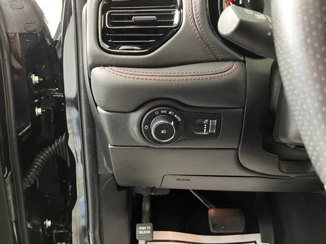 Used 2023 Dodge Durango GT image 19