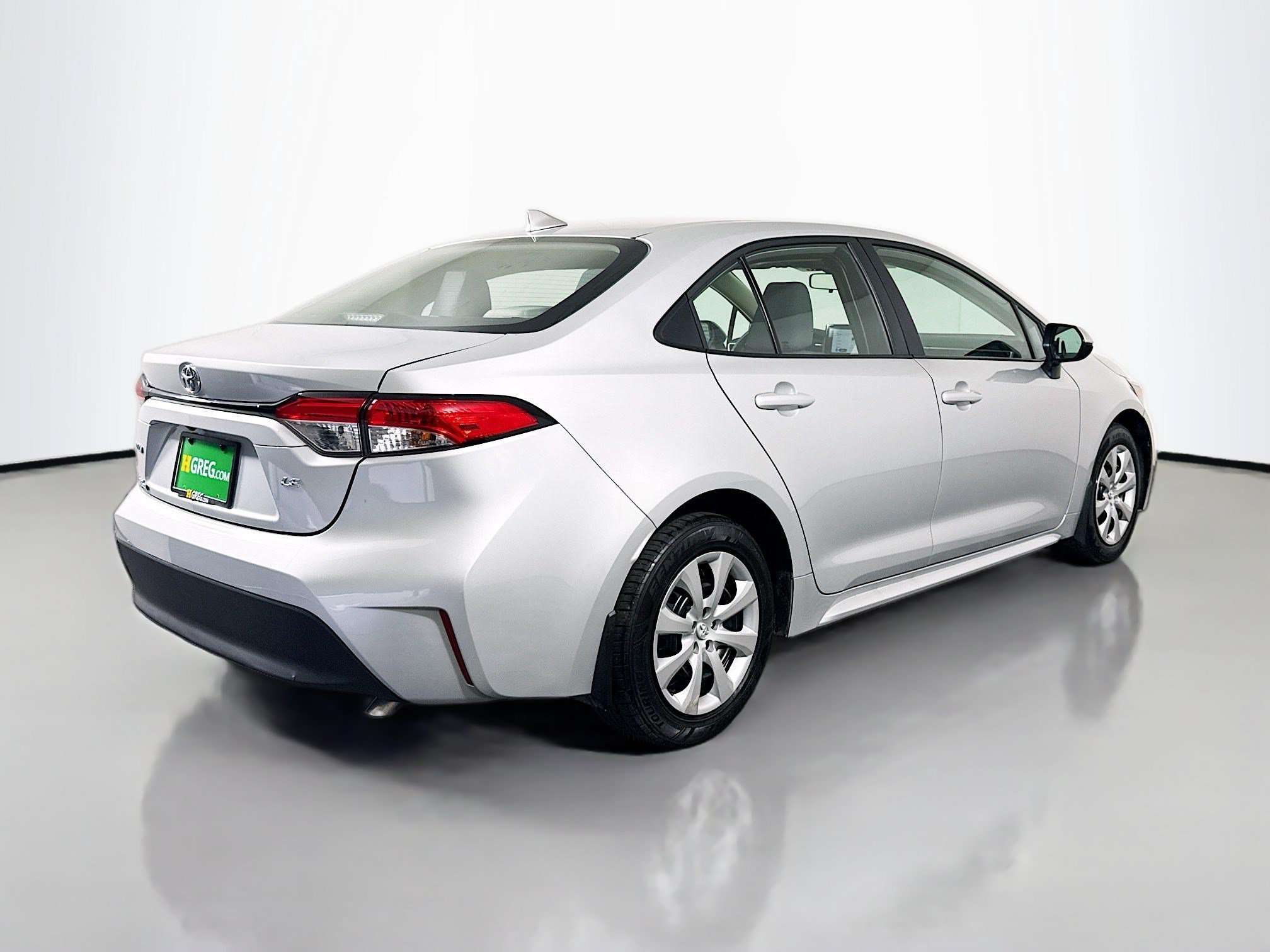 Used 2026 Toyota Corolla LE FWD image 10