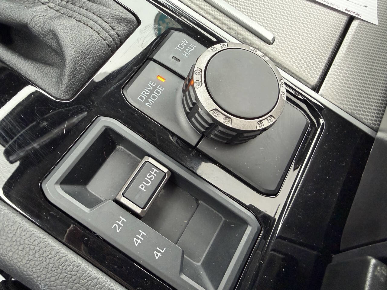 Used 2024 Toyota Sequoia Limited w/ Tow Technology Package AWD/4WD image 15