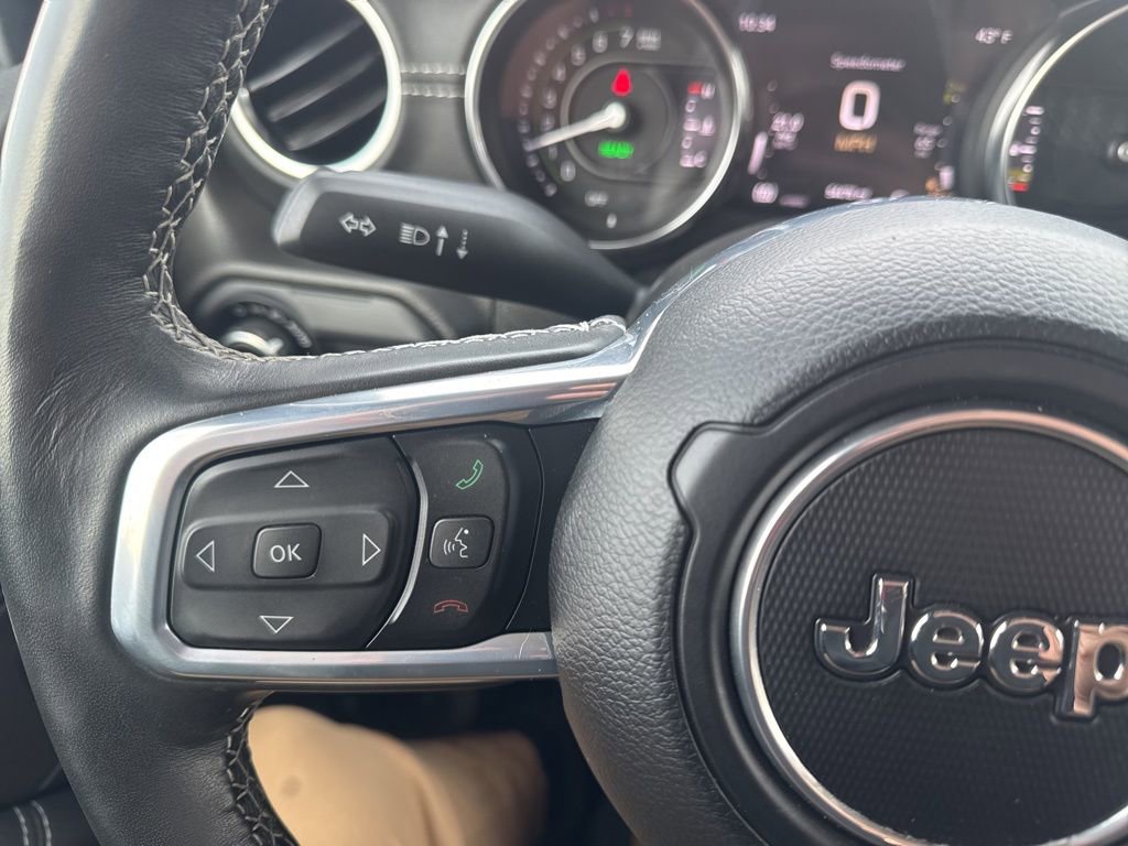 Used 2023 Jeep Wrangler Unlimited Sahara w/ Cold Weather Group image 17