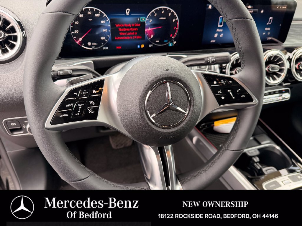 Used 2026 Mercedes-Benz GLB 250 4MATIC image 10