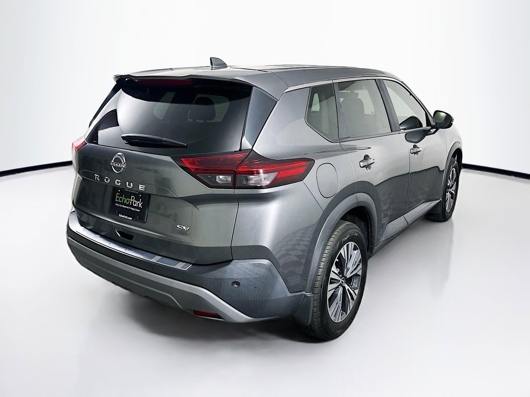 Used 2023 Nissan Rogue SV FWD image 9