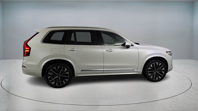 New 2026 Volvo XC90 T8 Plus w/ Protection Package Premier AWD/4WD image 8