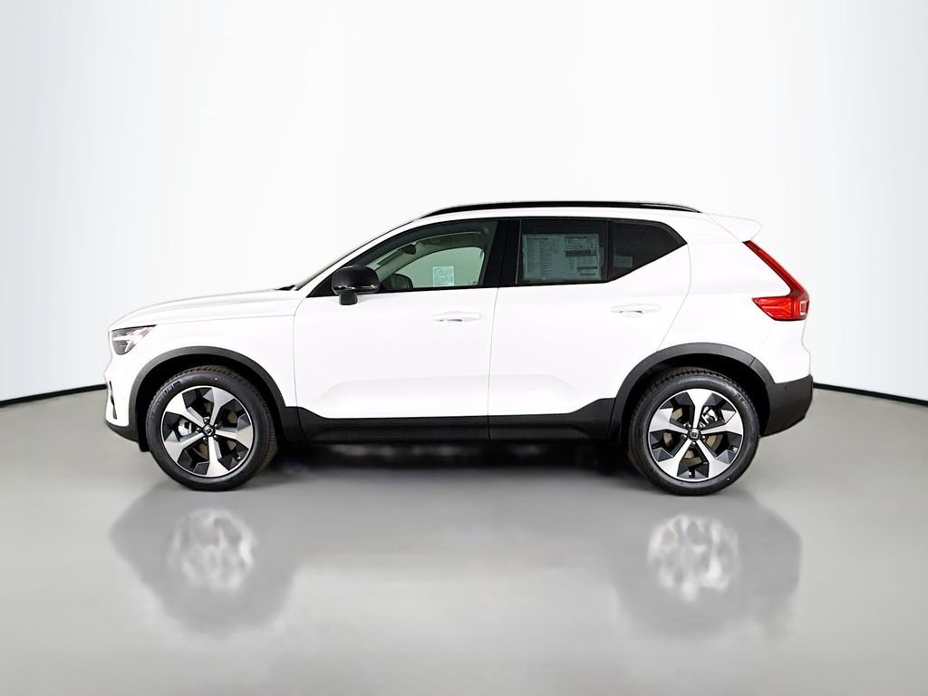 New 2026 Volvo XC40 B5 Plus w/ Protection Package Premier image 4