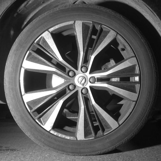 Certified 2023 Volvo XC60 B5 Plus w/ Climate Package image 40