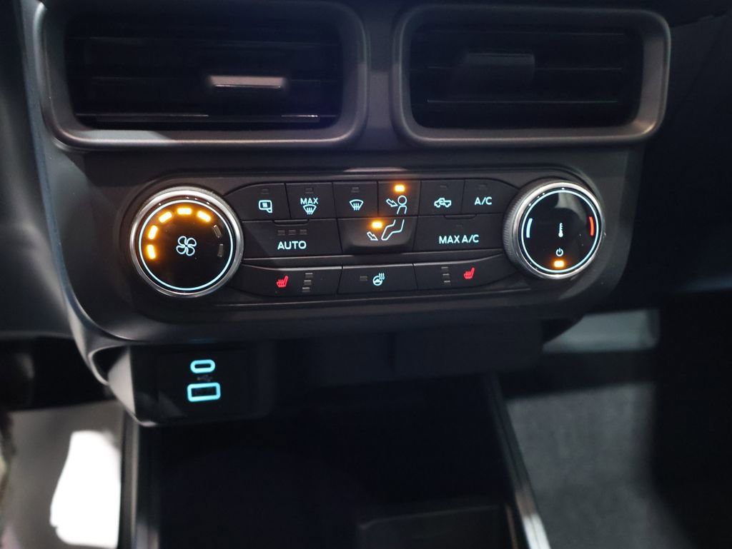 Used 2023 Ford Maverick Tremor w/ Tremor Off-Road Package image 29