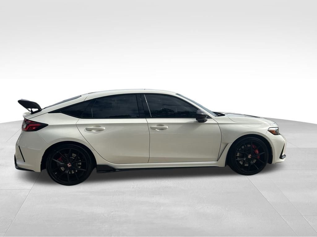 Used 2025 Honda Civic Type R image 6