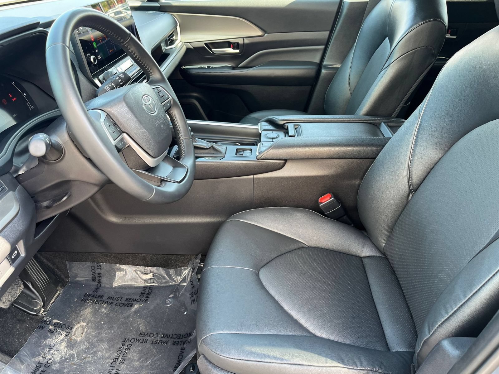 Used 2025 Toyota Grand Highlander FWD image 29