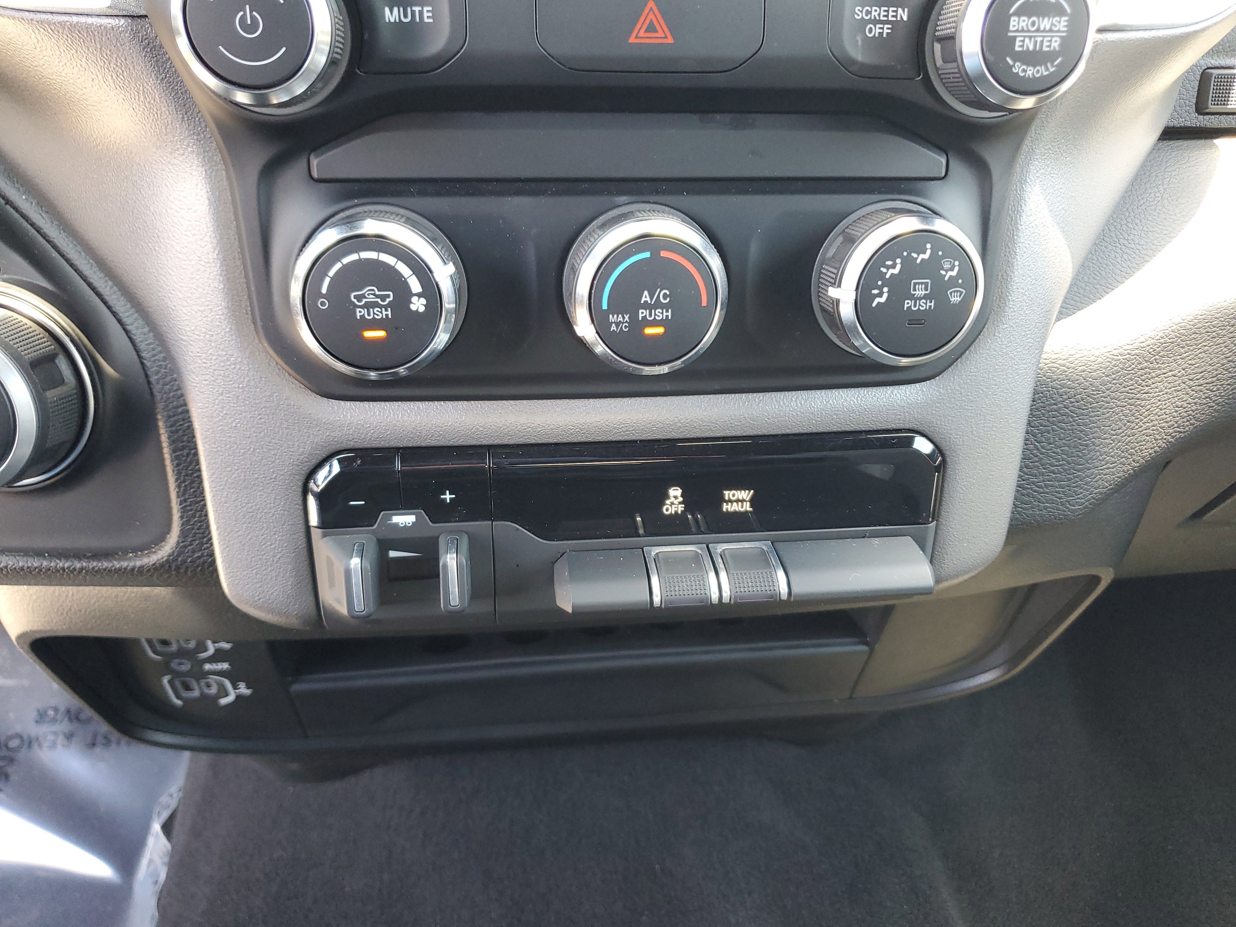 Used 2024 RAM 2500 Big Horn w/ Bed Utility Group image 23